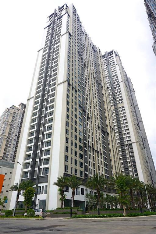 Luxury Vinhomes * TP. Hồ Chí Minh