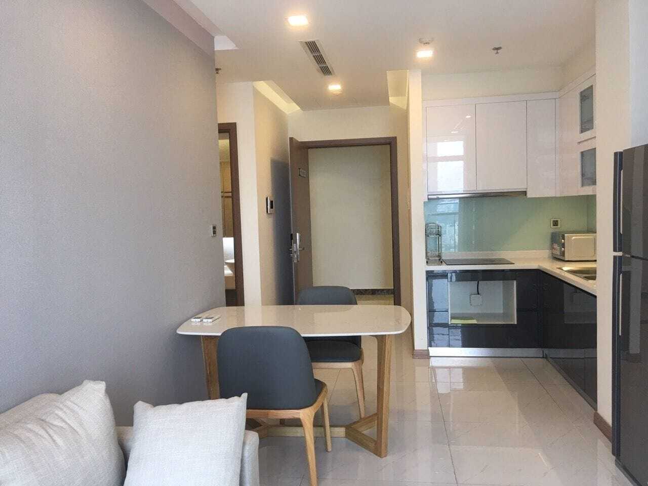 Luxury Vinhomes * TP. Hồ Chí Minh